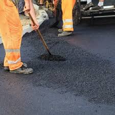 Why Choose Us For All Your Driveway Paving Needs in Platte City, MO?